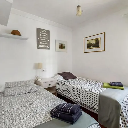 2 Bedroom Cozy In * Grazalema